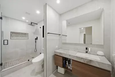 680 N Lake Shore Drive #913, Chicago, IL 60611 - Photo 11