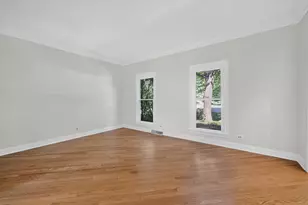 1315 Hawkins Ct, Saint Charles, IL 60174 - Photo 7
