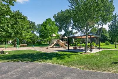 1315 Hawkins Court, Saint Charles, IL 60174 - Photo 65