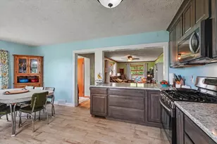 396 N 100E Rd, Gibson City, IL 60936 - Photo 15