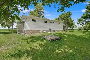 396 N 100E Rd, Gibson City, IL 60936 - Photo 33