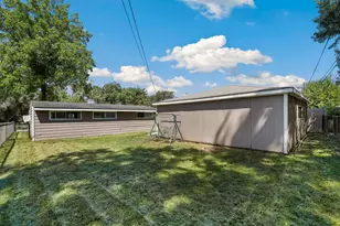 253 Tiverton Ln, Steger, IL 60475 - Photo 17