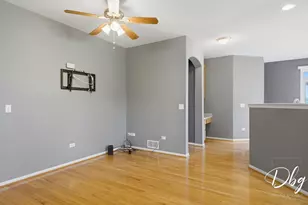 453 N Keswick Ct, Round Lake, IL 60073 - Photo 9