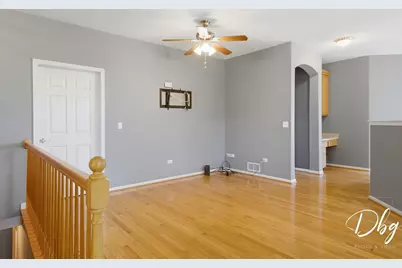 453 N Keswick Court, Round Lake, IL 60073 - Photo 7