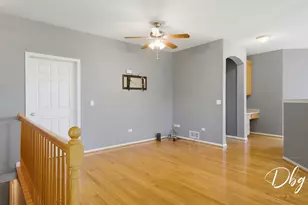 453 N Keswick Ct, Round Lake, IL 60073 - Photo 7