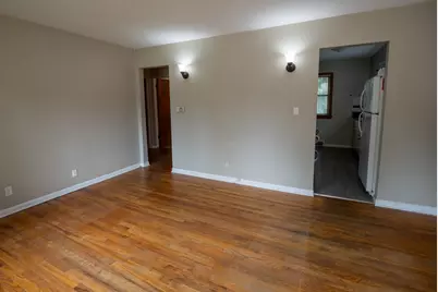 1332 N Main Street, Naperville, IL 60563 - Photo 5