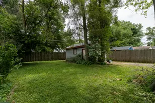 1332 N Main St, Naperville, IL 60563 - Photo 23