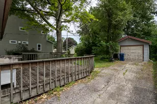 1332 N Main St, Naperville, IL 60563 - Photo 17