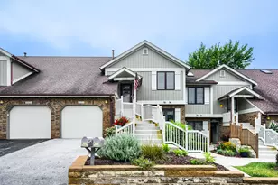 13340 S Oakview Ct, Palos Heights, IL 60463 - Photo 1
