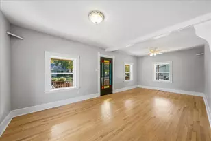 317 E Dearborn St, Plano, IL 60545 - Photo 9