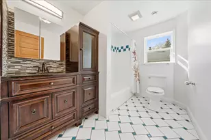 317 E Dearborn St, Plano, IL 60545 - Photo 19