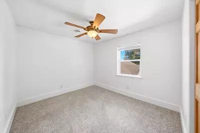 317 E Dearborn Street, Plano, IL 60545 - Photo 23
