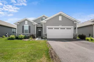 897 Plateau Dr, Pingree Grove, IL 60140 - Photo 1