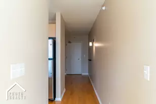 1640 Maple Ave, Evanston, IL 60201 - Photo 7