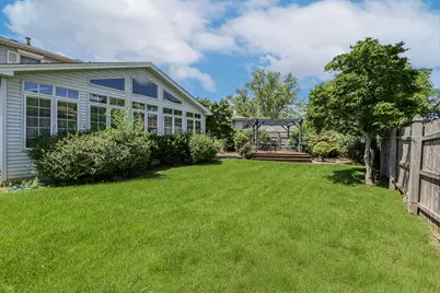 403 Sara Avenue, Lemont, IL 60439 - Photo 7