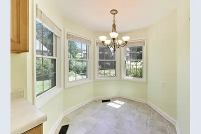 3278 N Carriageway Drive #0, Arlington Heights, IL 60004 - Photo 11