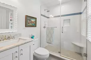 2109 W Sunnyside Ave, Chicago, IL 60625 - Photo 37