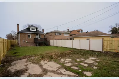 7500 S Honore Street, Chicago, IL 60620 - Photo 23