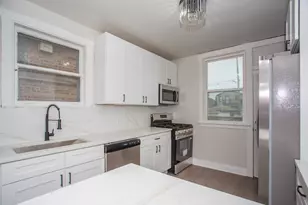 7500 S Honore St, Chicago, IL 60620 - Photo 7