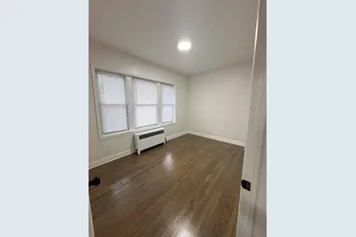 10600 S Avenue E #A, Chicago, IL 60617 - Photo 7