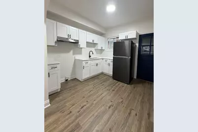 10600 S Avenue E #A, Chicago, IL 60617 - Photo 5
