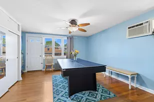 5230 N McVicker Ave, Chicago, IL 60630 - Photo 7