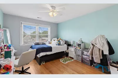5230 N McVicker Avenue, Chicago, IL 60630 - Photo 17
