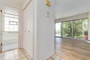 11519 S Kedzie Ave, Merrionette Park, IL 60803 - Photo 15