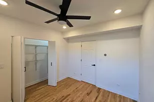 2834 N Dawson Ave, Chicago, IL 60618 - Photo 9