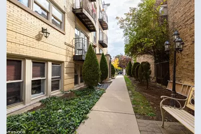 2834 N Dawson Avenue #1E, Chicago, IL 60618 - Photo 15