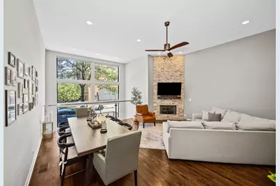2003 W Superior Street #1E, Chicago, IL 60612 - Photo 3