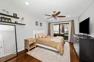 2003 W Superior St, Chicago, IL 60612 - Photo 11
