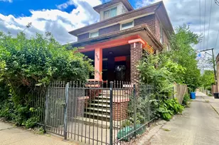 7916 S Constance Ave, Chicago, IL 60617 - Photo 1