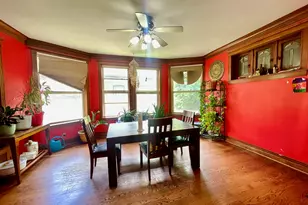 7916 S Constance Ave, Chicago, IL 60617 - Photo 9