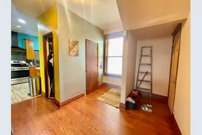 7916 S Constance Avenue, Chicago, IL 60617 - Photo 17