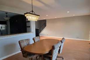 1719 W Lexington Dr, Arlington Heights, IL 60004 - Photo 3