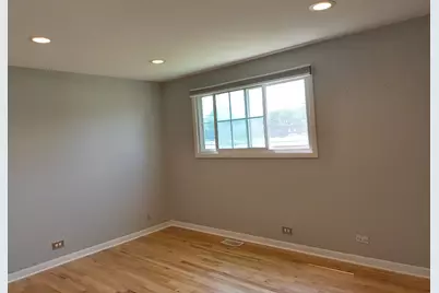 1719 W Lexington Drive, Arlington Heights, IL 60004 - Photo 33