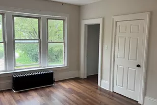 362 E 119th St, Chicago, IL 60628 - Photo 3