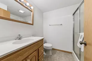 2216 Seaver Ln, Hoffman Estates, IL 60169 - Photo 17