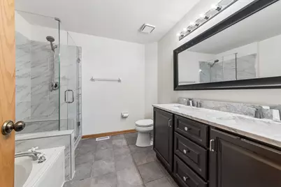 2216 Seaver Lane #2216, Hoffman Estates, IL 60169 - Photo 15