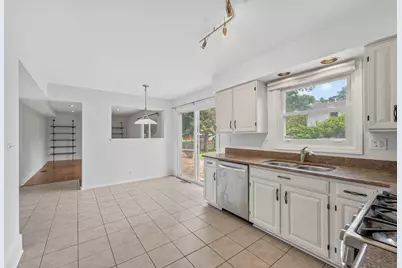 2158 Countryside Circle, Naperville, IL 60565 - Photo 9