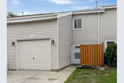 1957 Wildwood Circle, Glendale Heights, IL 60139 - Photo 1