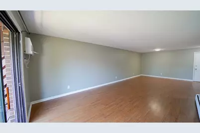 31 Washington Boulevard #208, Mundelein, IL 60060 - Photo 11