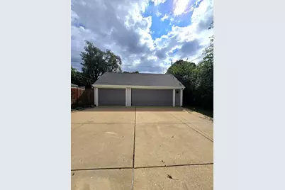 710 Catherine Street, Joliet, IL 60435 - Photo 3