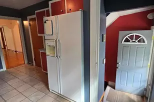 710 Catherine St, Joliet, IL 60435 - Photo 17