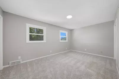 1520 Crestwood Court, Aurora, IL 60506 - Photo 13