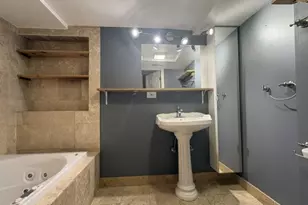 1901 N Kedzie Ave, Chicago, IL 60647 - Photo 15