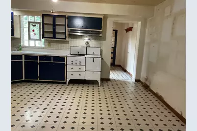 11335 S Forrestville Avenue, Chicago, IL 60628 - Photo 5