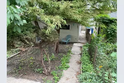 11335 S Forrestville Avenue, Chicago, IL 60628 - Photo 21