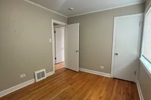 5431 S Natoma Ave, Chicago, IL 60638 - Photo 7